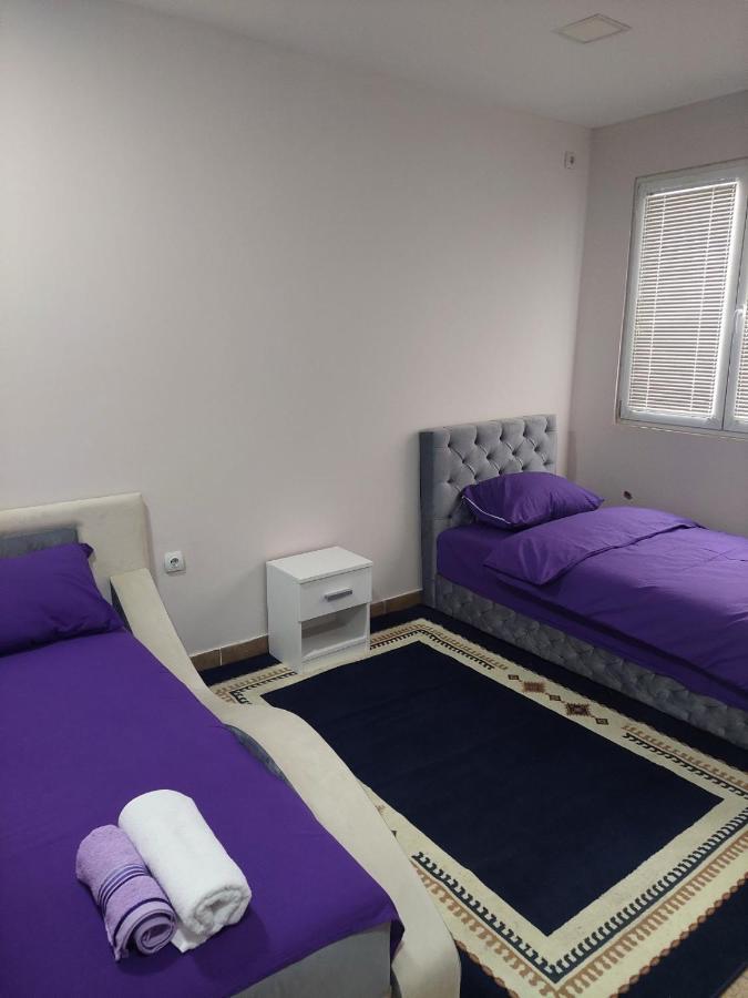 Comfort Pirot Bagian luar foto