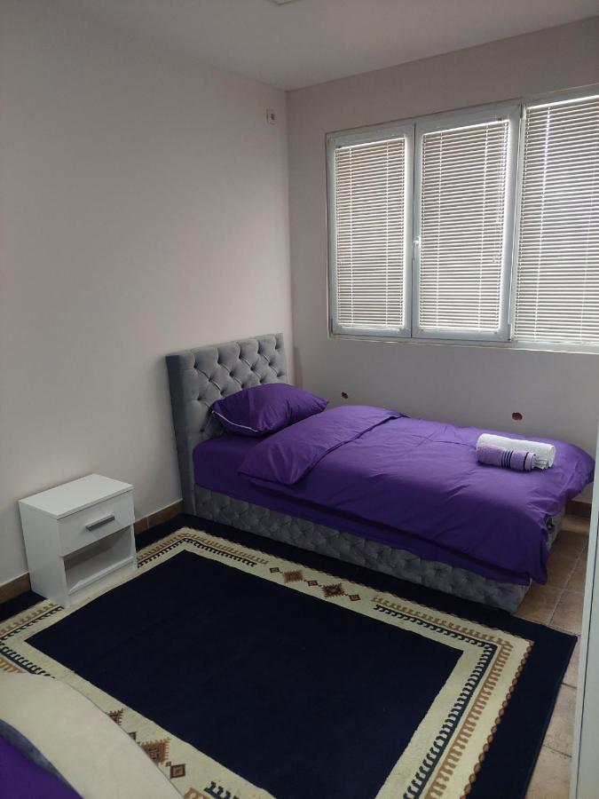 Comfort Pirot Bagian luar foto
