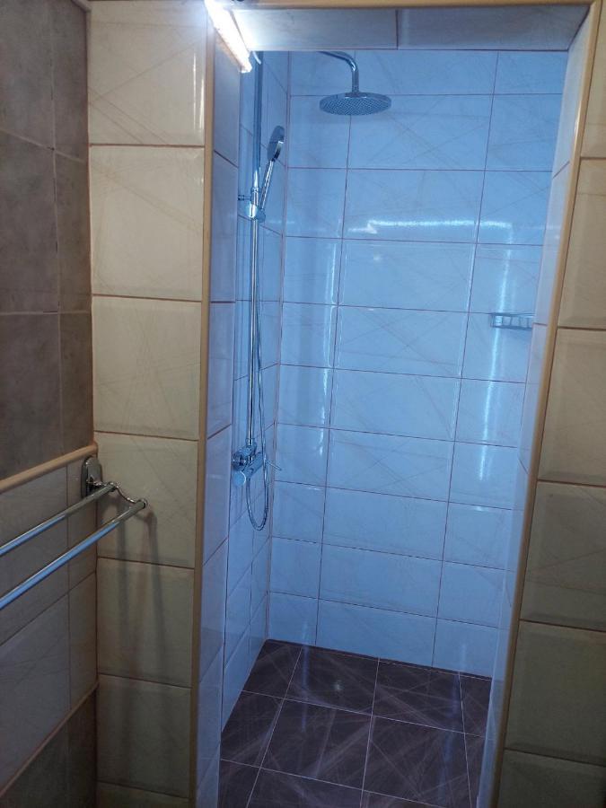 Comfort Pirot Bagian luar foto